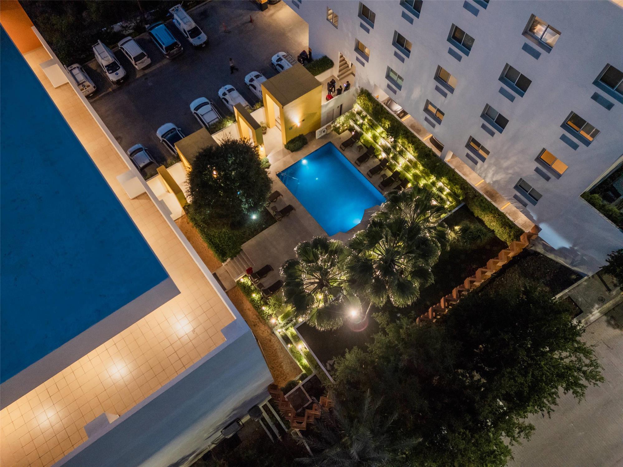 Comfort Inn Monterrey Valle 10/40