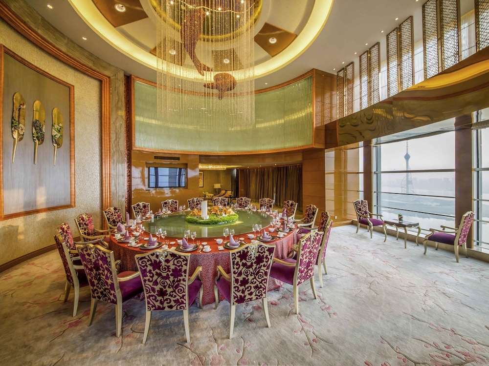 Pullman Linyi Lushang 31/49