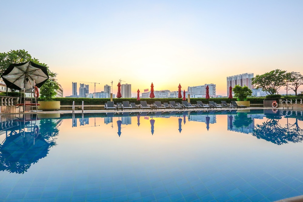 China Hotel Guangzhou 64/69