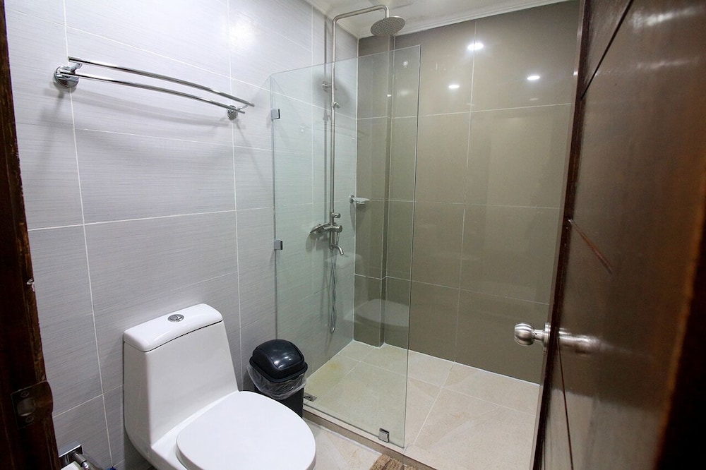 Manarra Seaview Resort 66/67