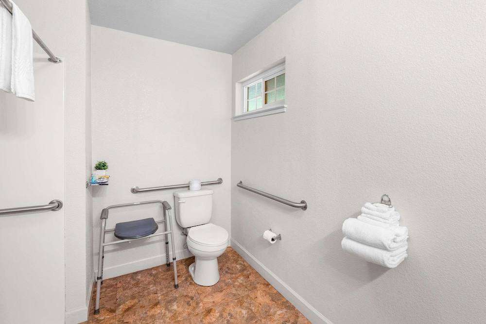Quality Inn and Suites Jackson CA 45/45