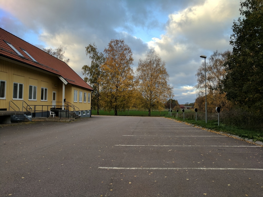Hotell Hässlö 25/33