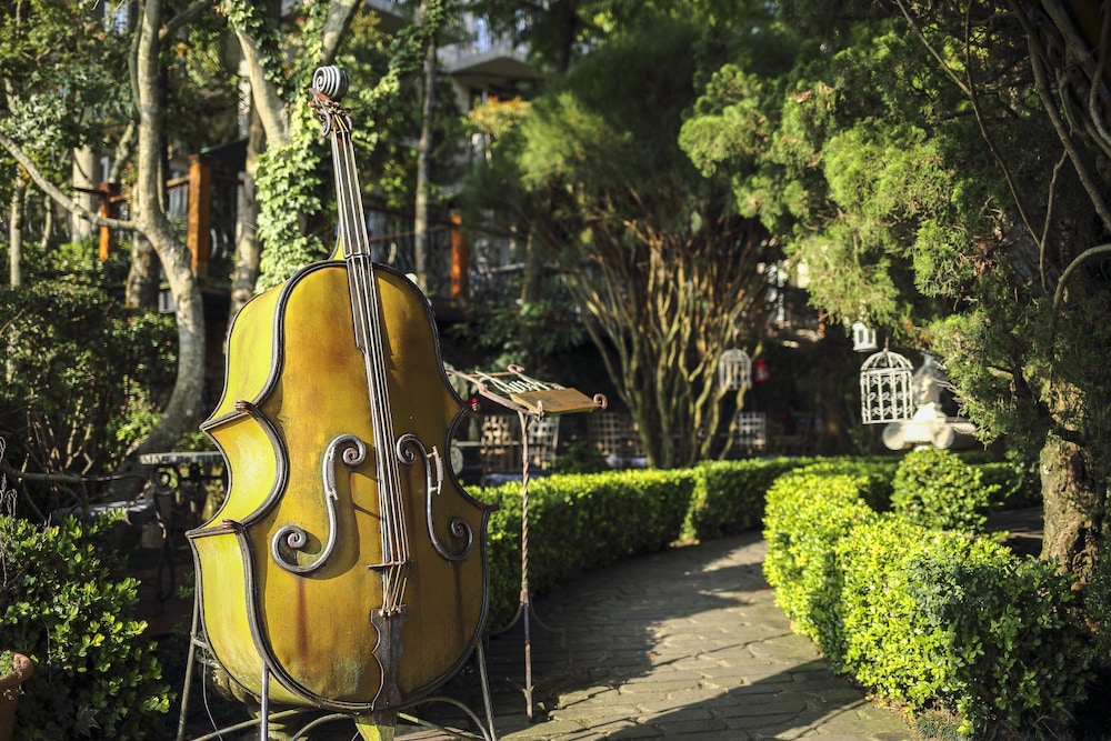 Cingjing Xiafei Music Villa 47/50