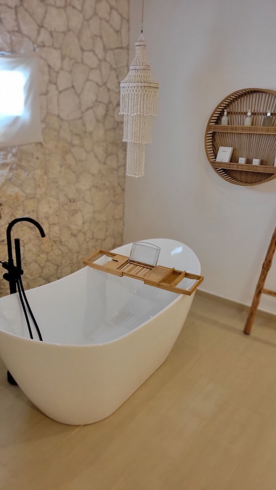Alma Boutique Hotel 27/50