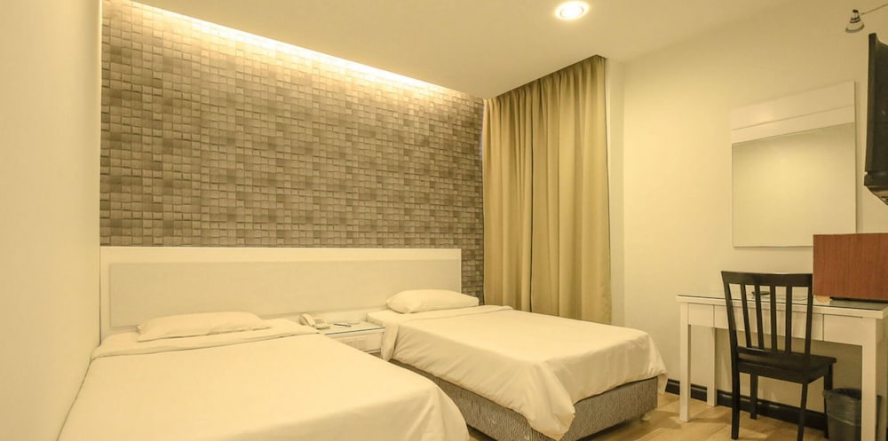 Ming Star Hotel 50/64