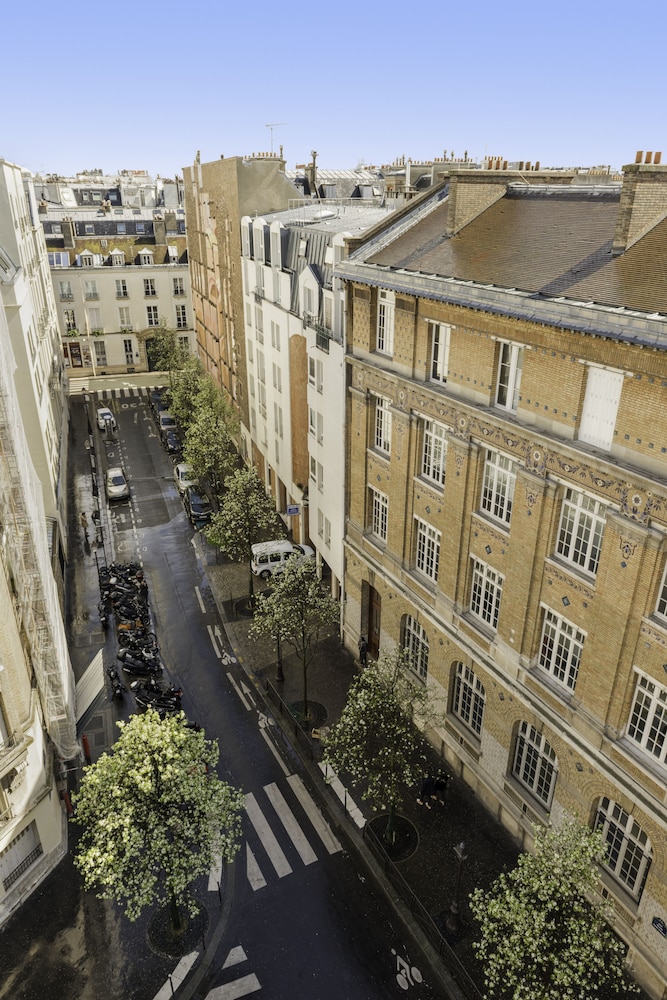 Hotel de Neuve By Happyculture 3/54