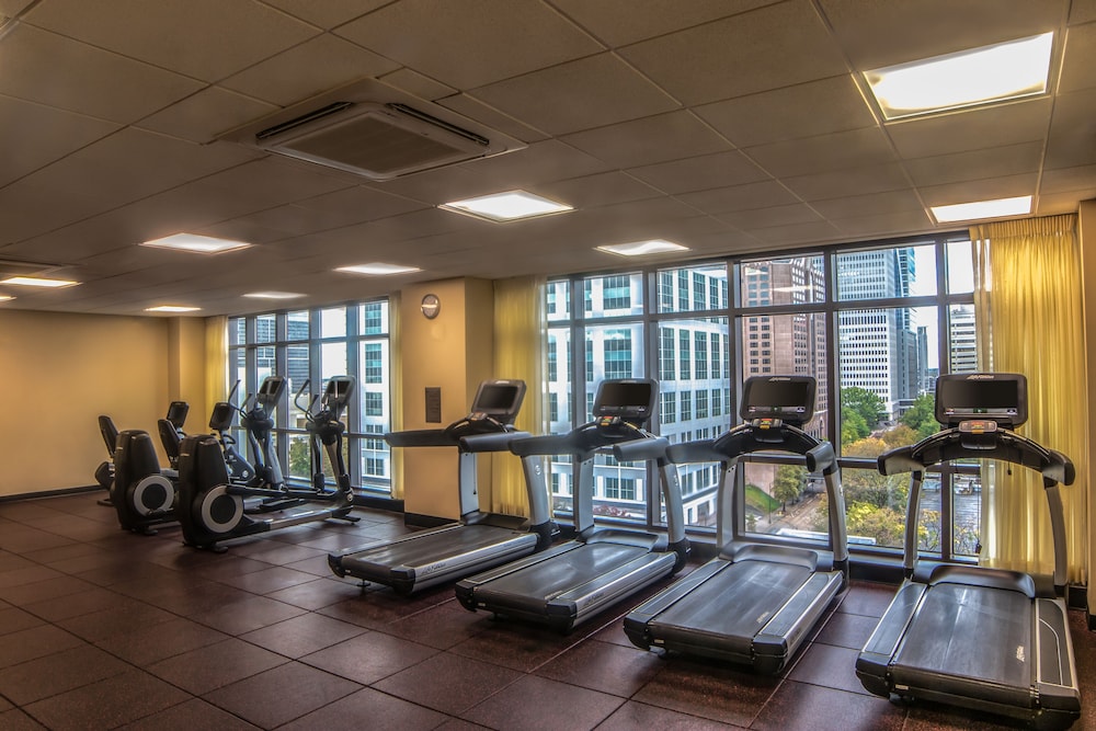 Hyatt Place Charlotte Downtown 34/68