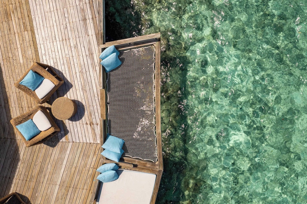 Ozen Reserve Bolifushi 115/136