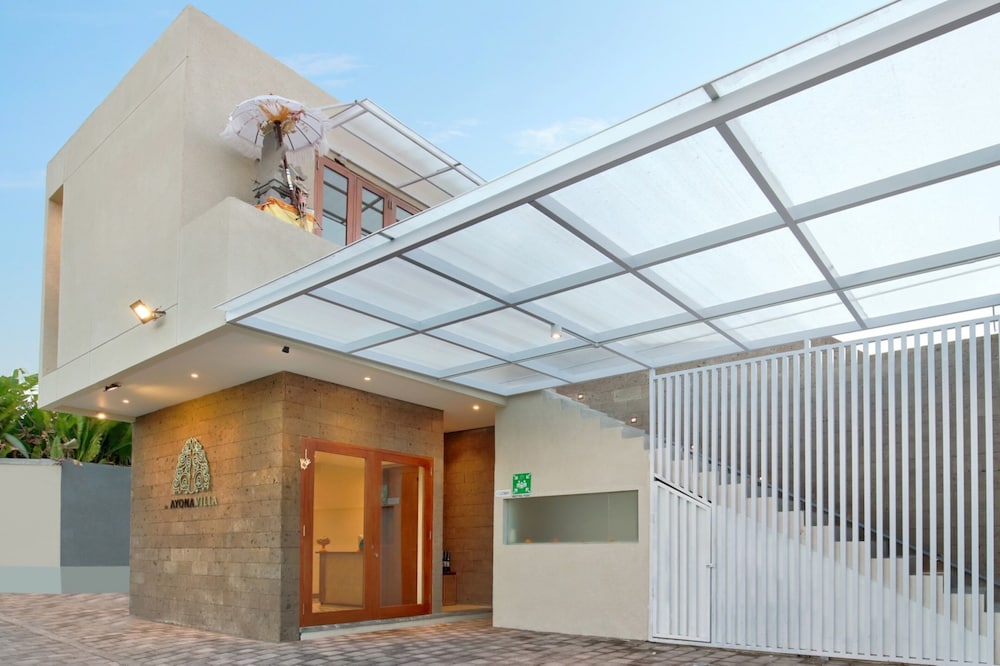 Ayona Villa Seminyak by Ini Vie Hospitality in Kerobokan