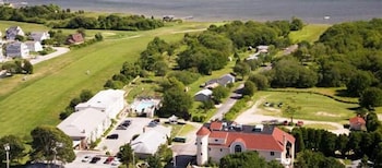 Winnapaug Inn 45/54
