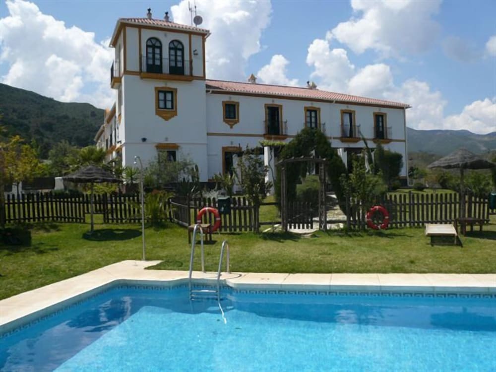 Hotel Cerro de Hijar 2/32