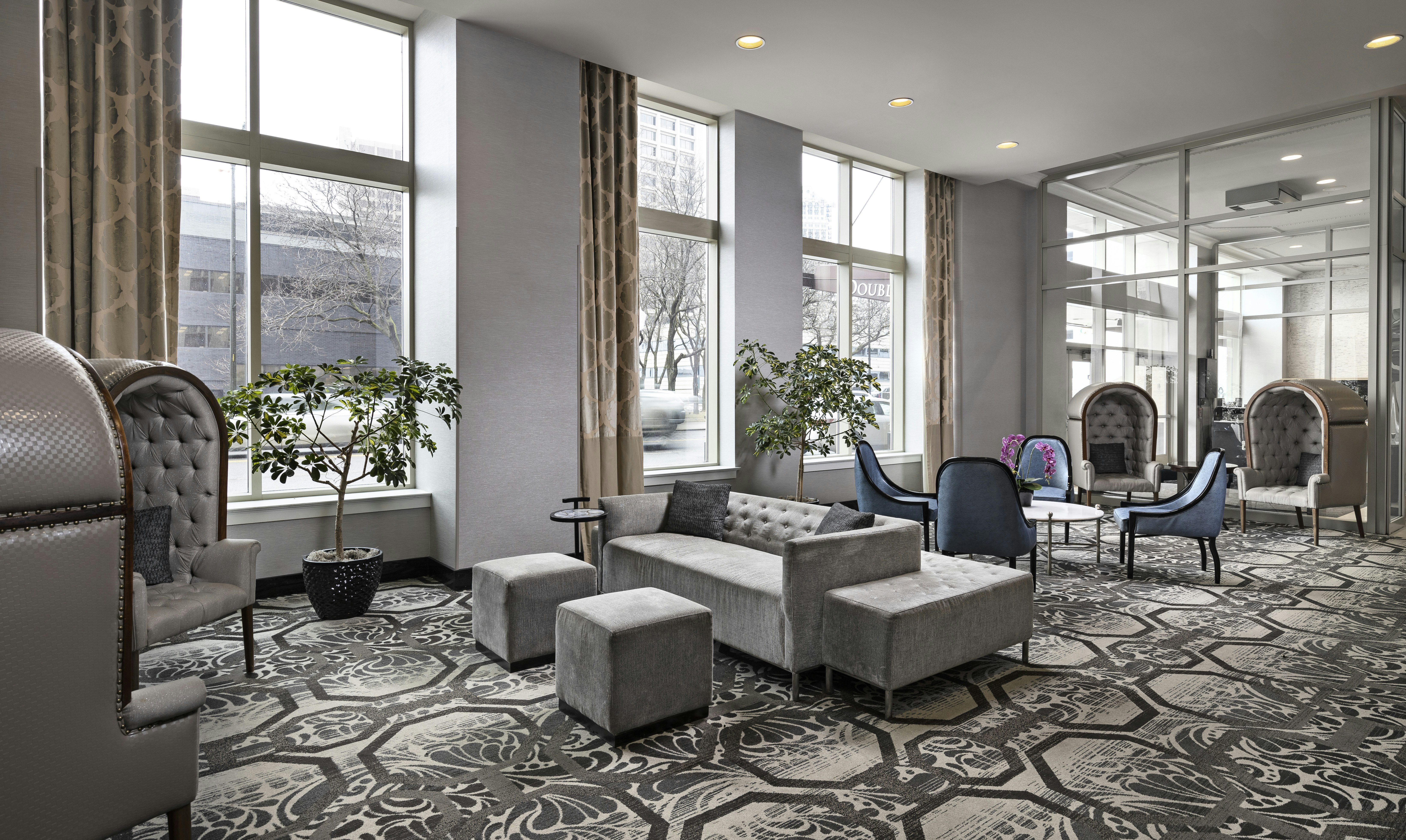 DoubleTree Suites by Hilton Detroit Downtown - Fort Shelby 29/59