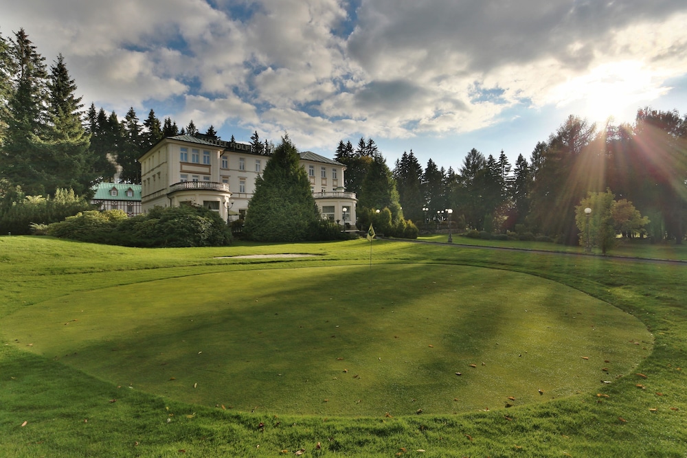 Parkhotel Golf 59/67