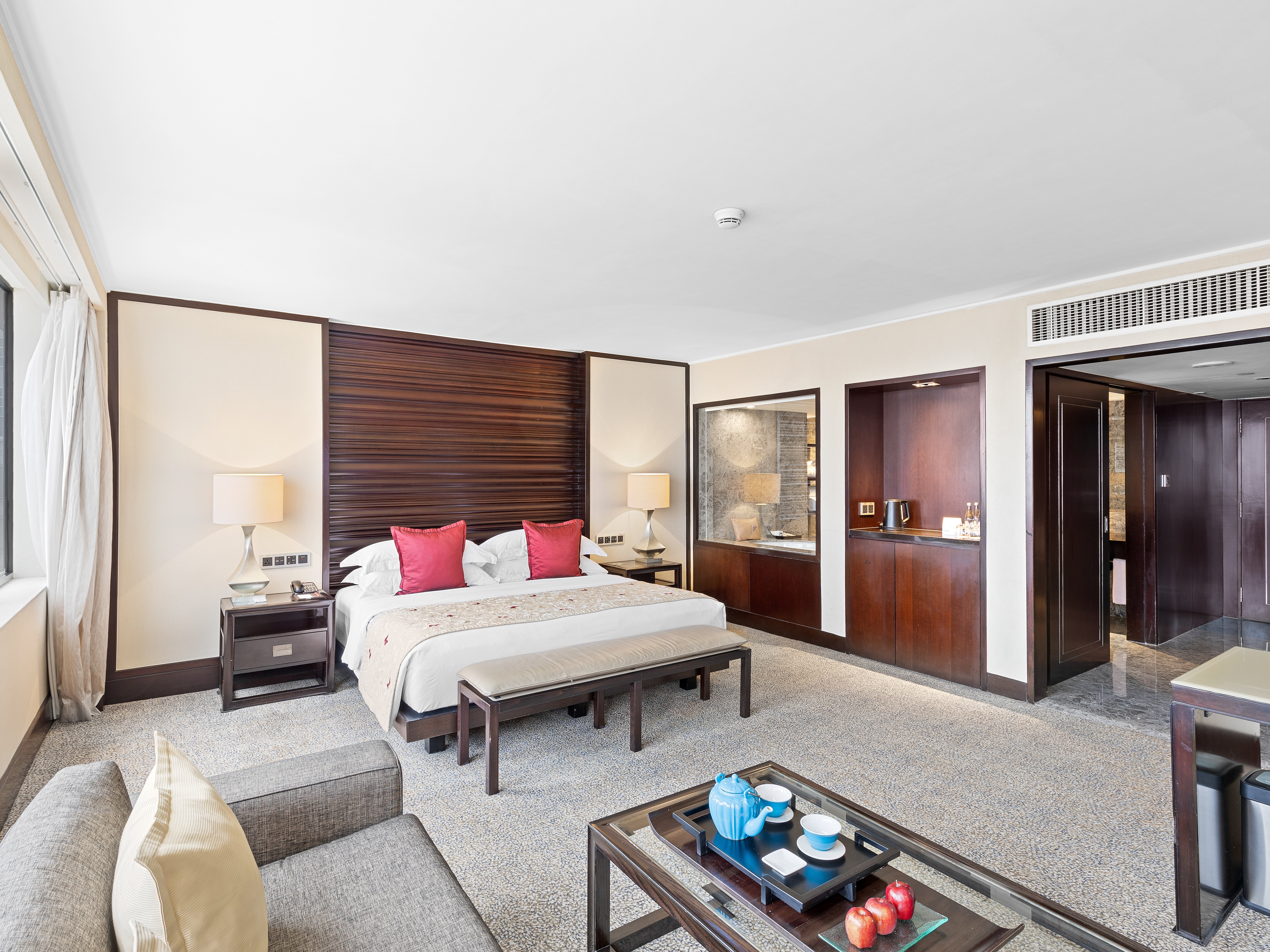 Mandarin Oriental, Jakarta 19/86