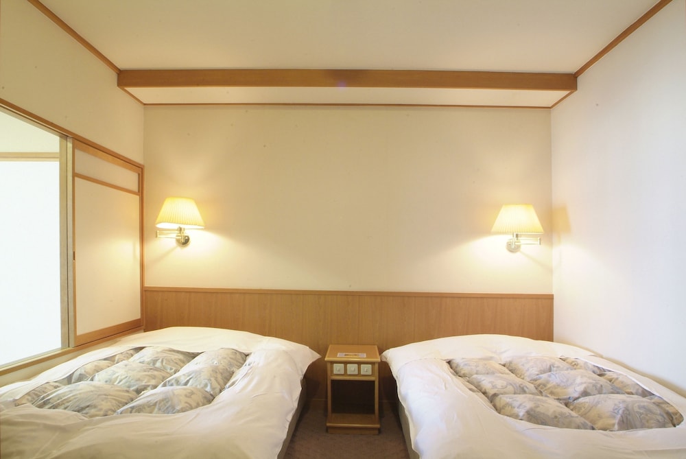 ITO HOTEL JURAKU 13/62