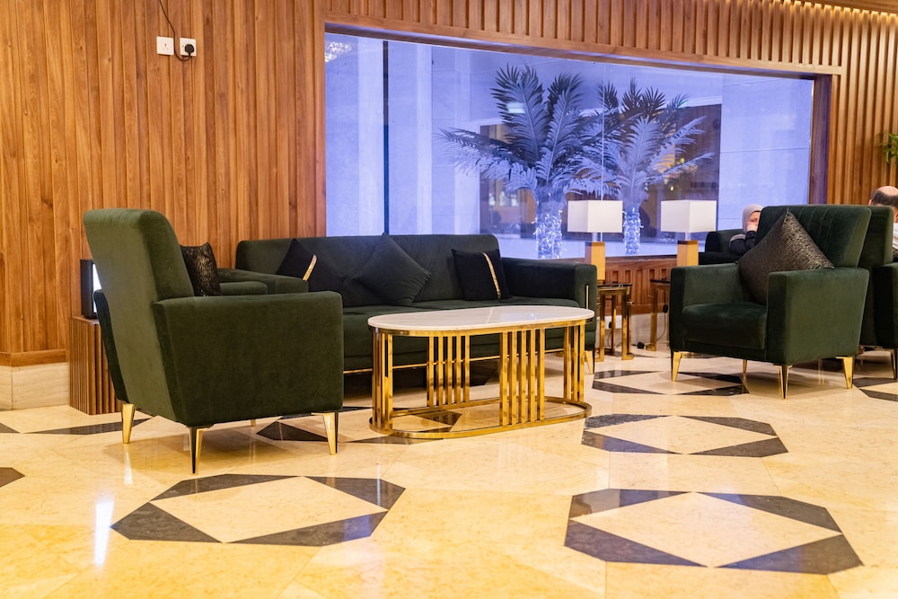 Emaar Grand Hotel 44/49