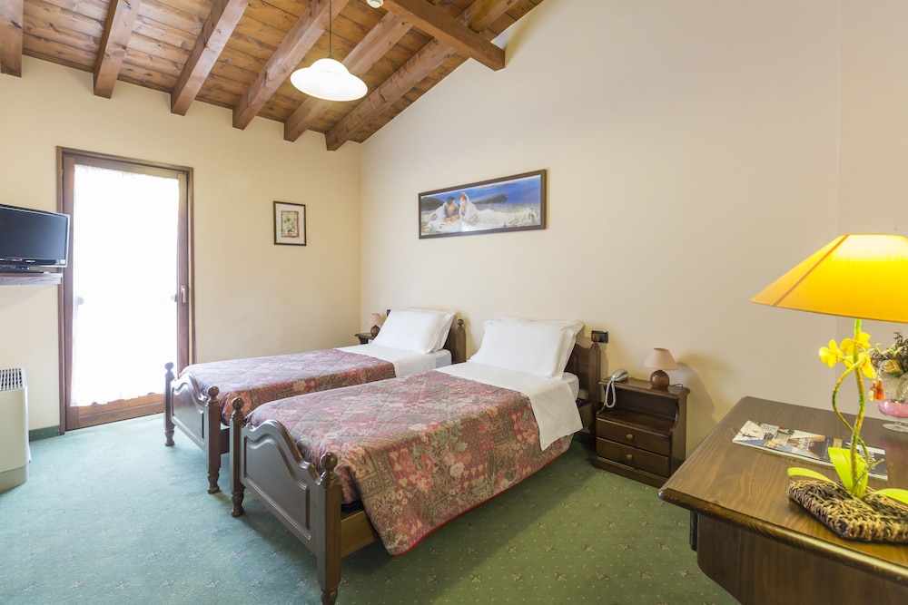 HOTEL CONCA VERDE 16/73