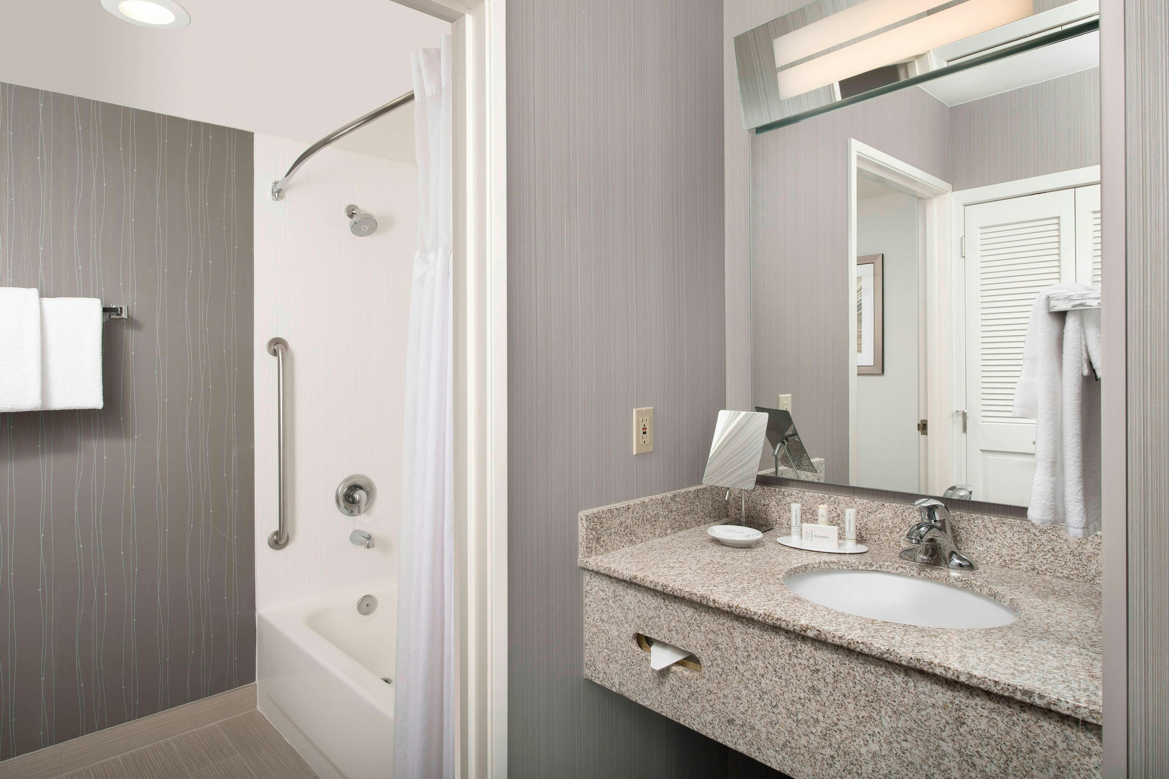 Courtyard Portland Hillsboro 16/16