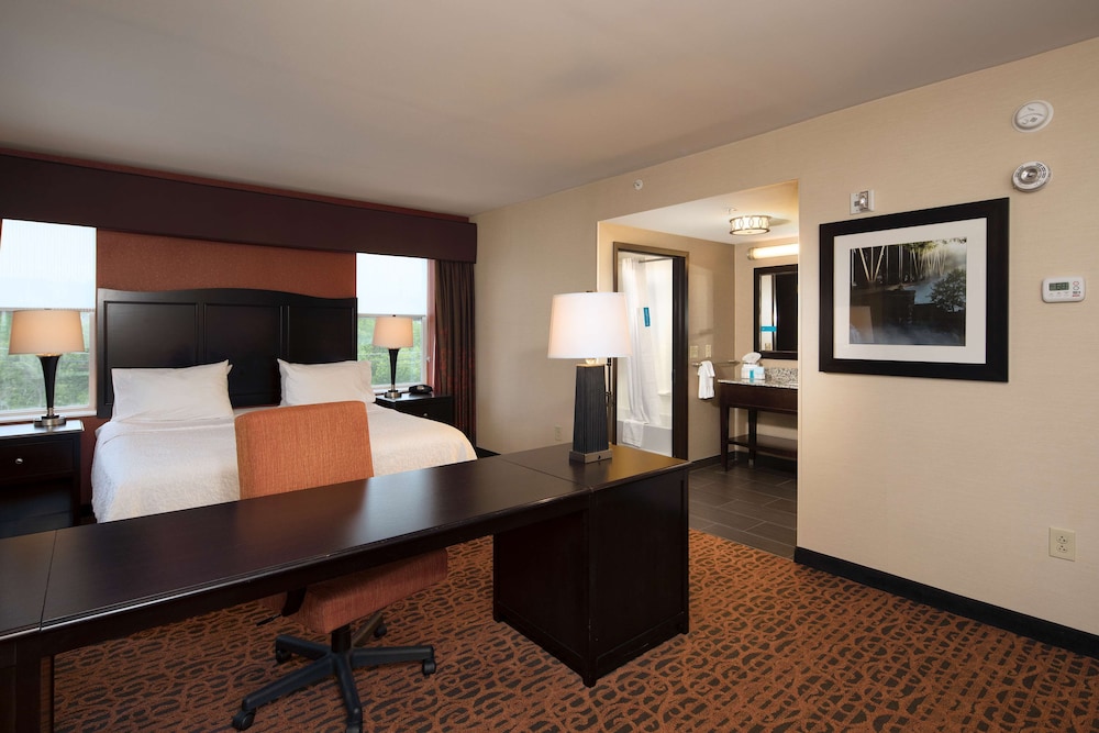 Hampton Inn Lewiston-Auburn 49/51