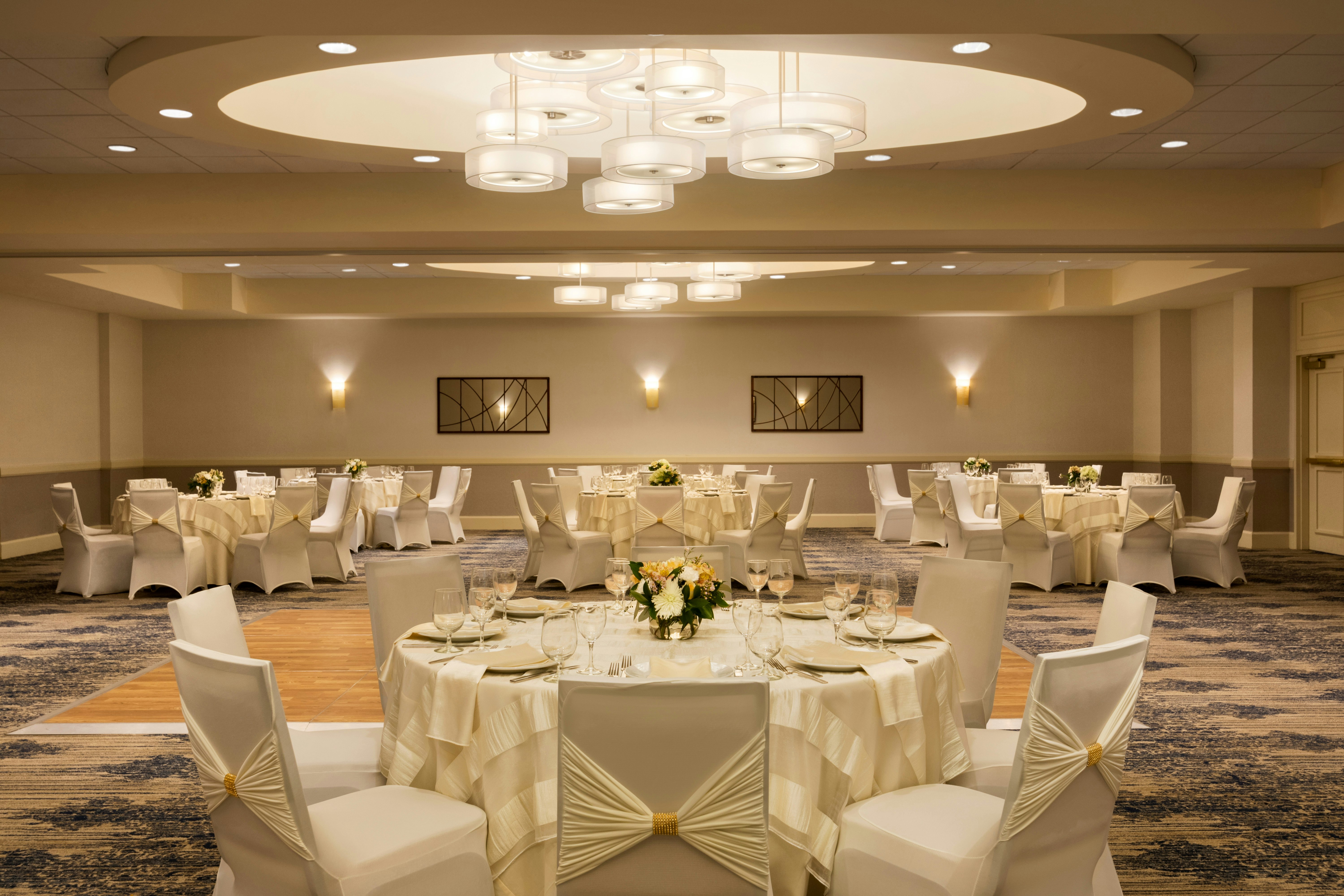 Embassy Suites by Hilton Boston Waltham 63/66
