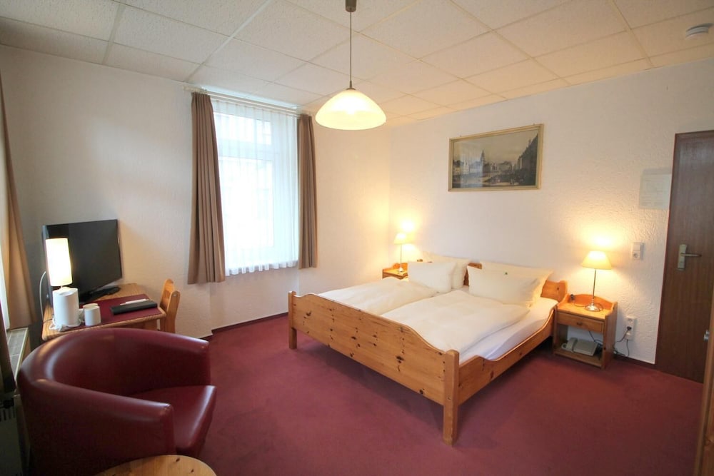 Hotel Burgk 4/19