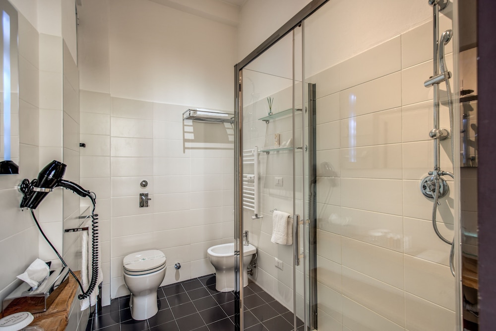 Suite Santa Tecla 48/53
