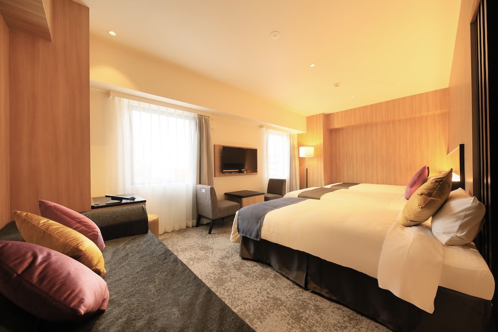 Quintessa Hotel Fukuoka Tenjin Comic & Books 7/37