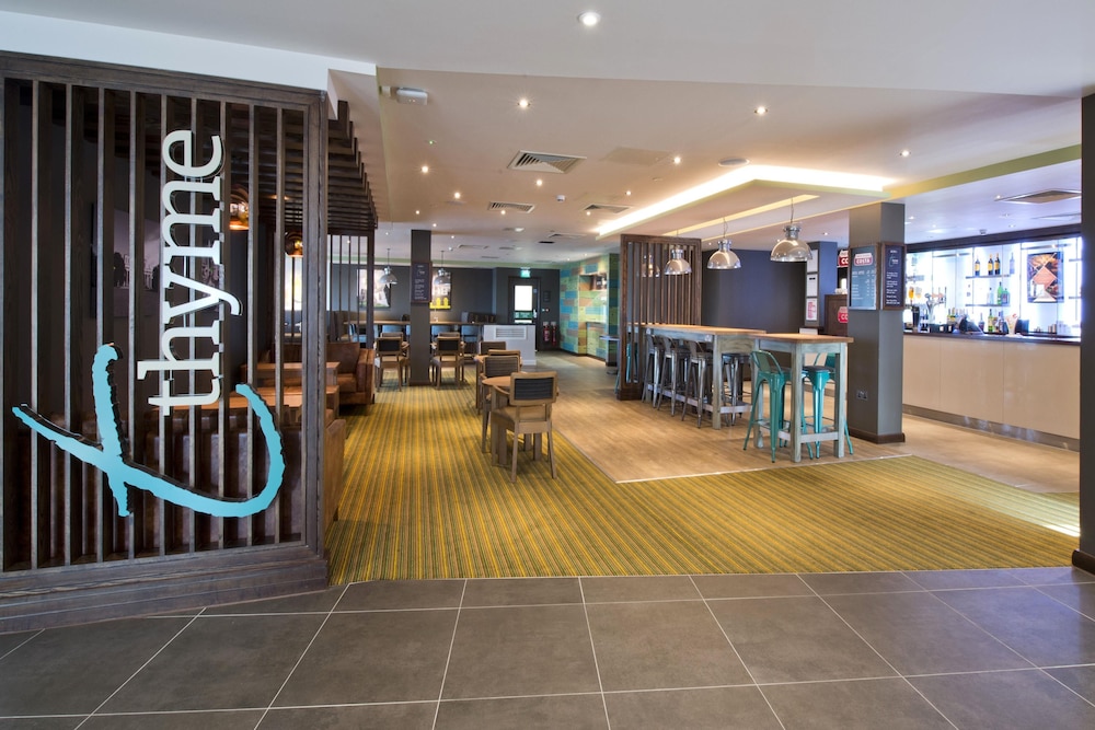 Premier Inn Cheltenham Town Centre 40/44