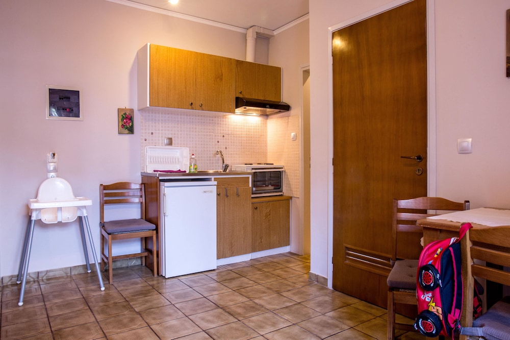 Oasis Apartments 6/50