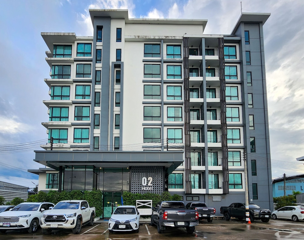 O2 Hotel Maesot 2/17
