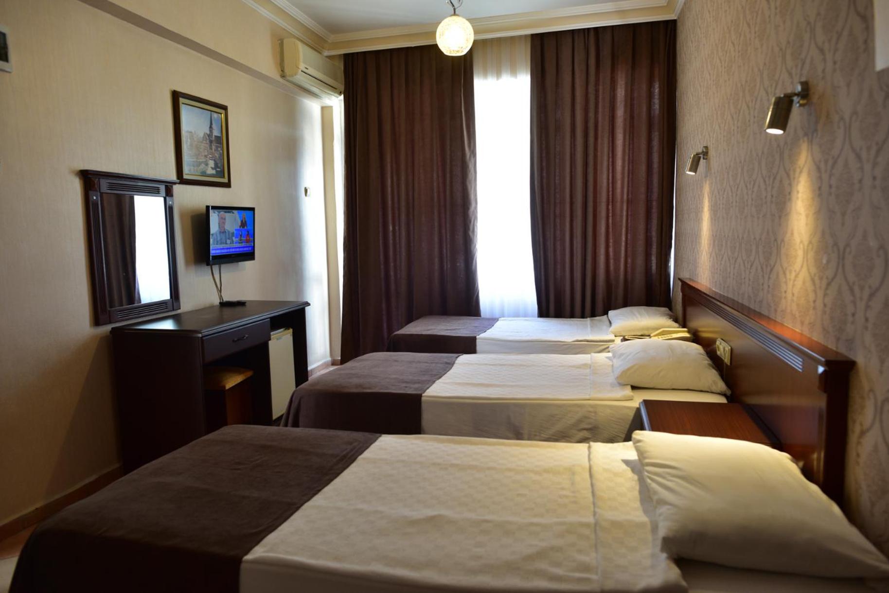 Temiz Otel 24/51