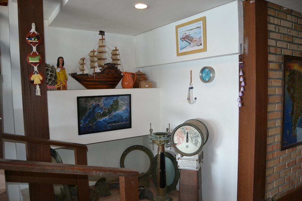 Pousada Dos Golfinhos 28/43