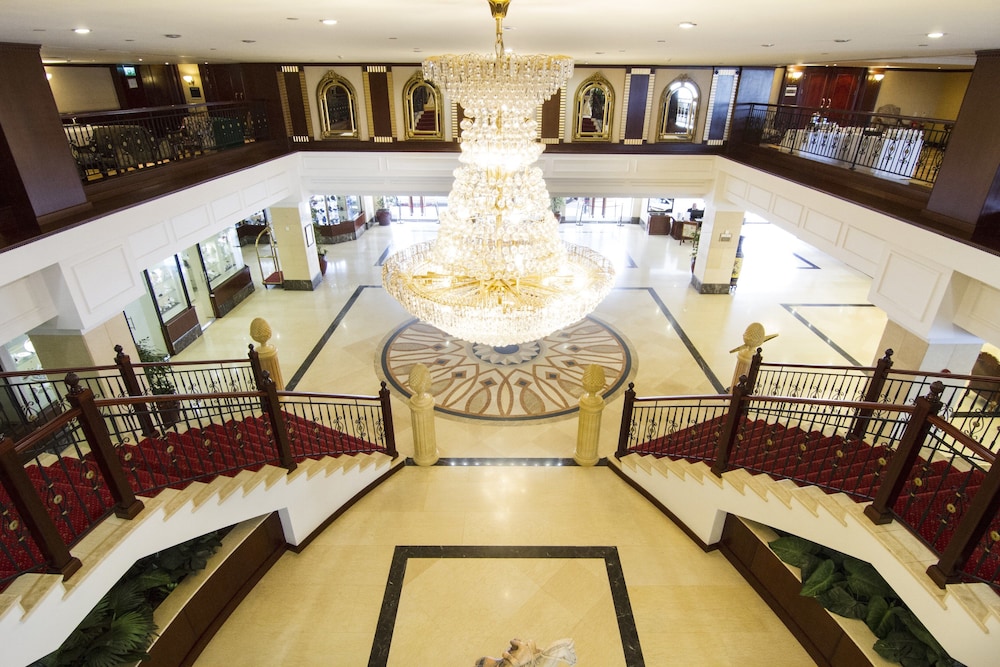 Grand Hotel Excelsior 6/50
