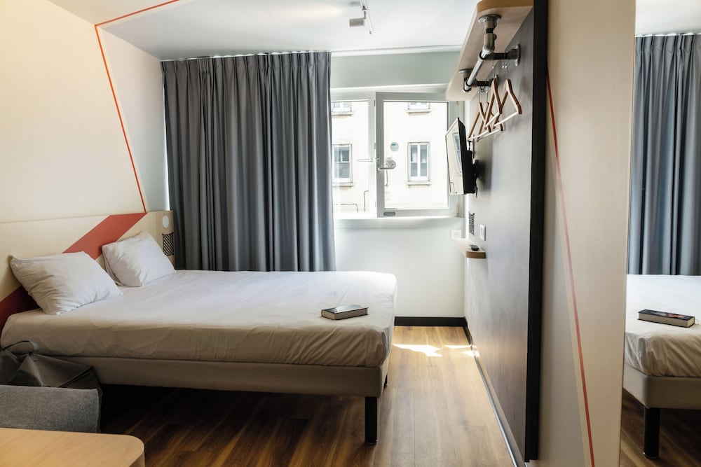 ibis budget Saint Malo Centre 22/66