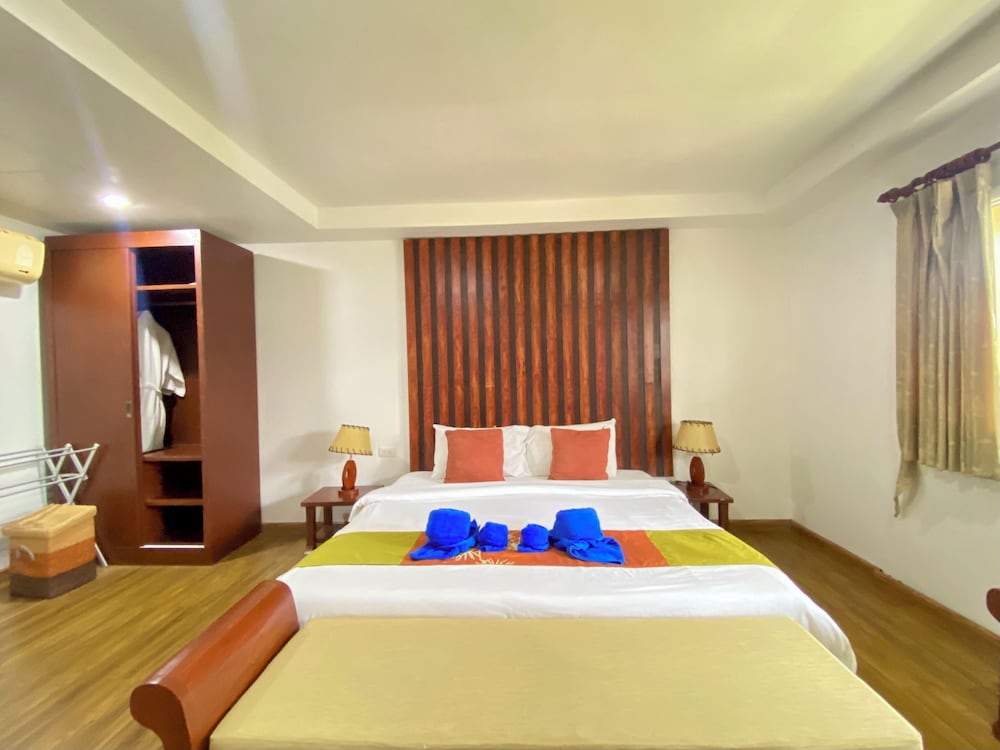 PHI PHI BA KAO BAY RESORT 13/50