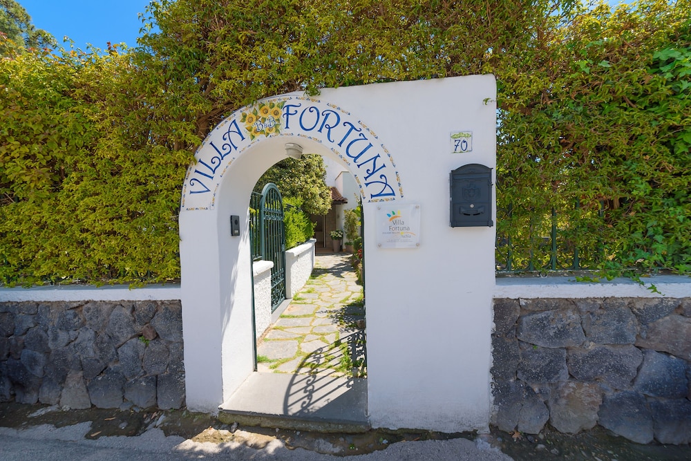 VILLA FORTUNA HOLIDAY RESORT 40/50