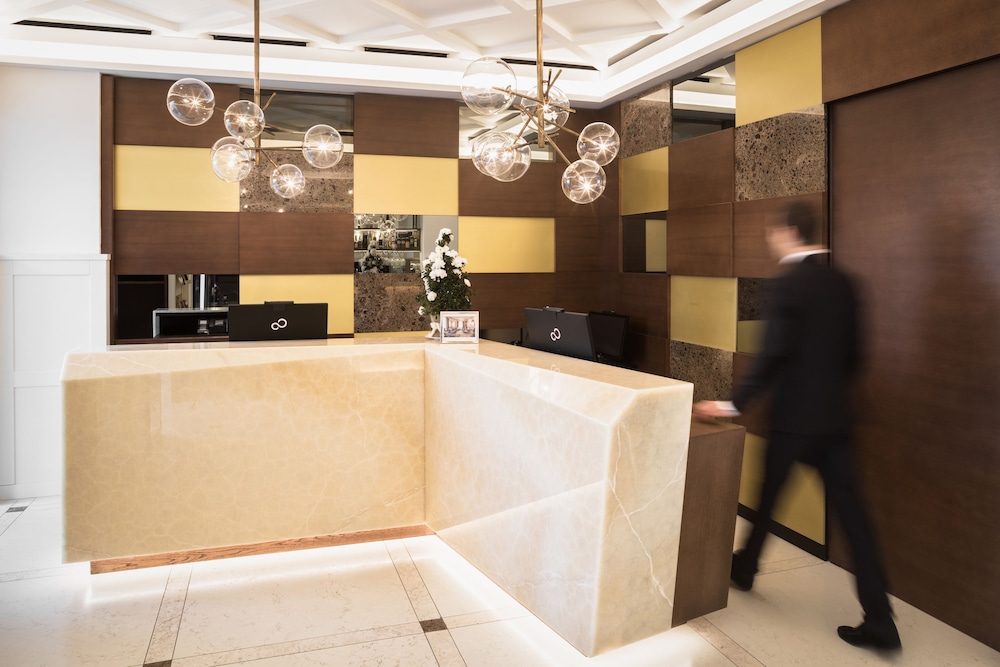 Europa Splendid 6/75