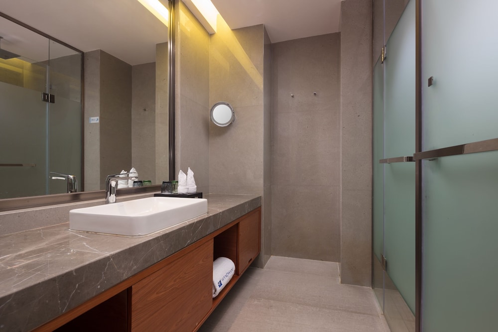 Wyndham Nankunshan 8/41
