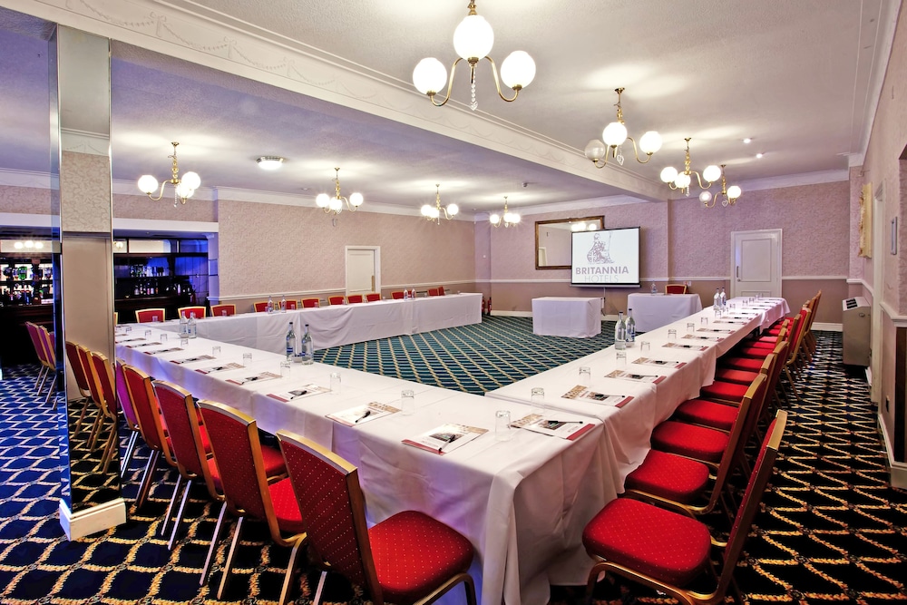 Royal Court Hotel Coventry 45/61
