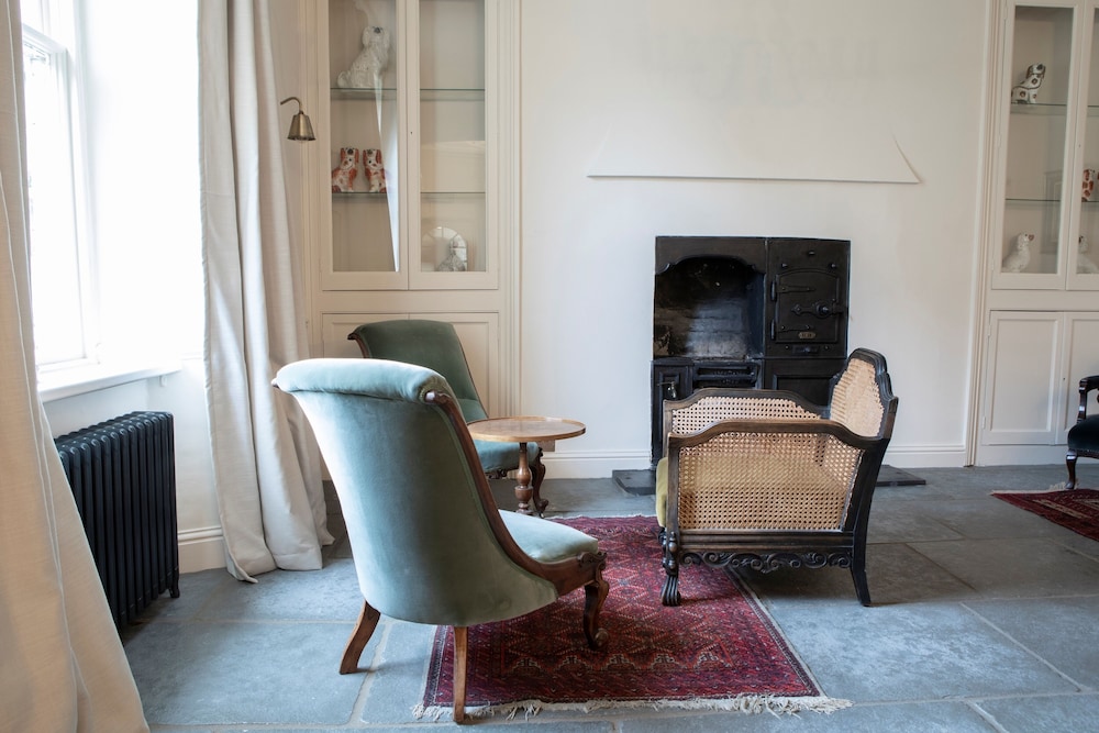 Oak Bank Hotel 47/60