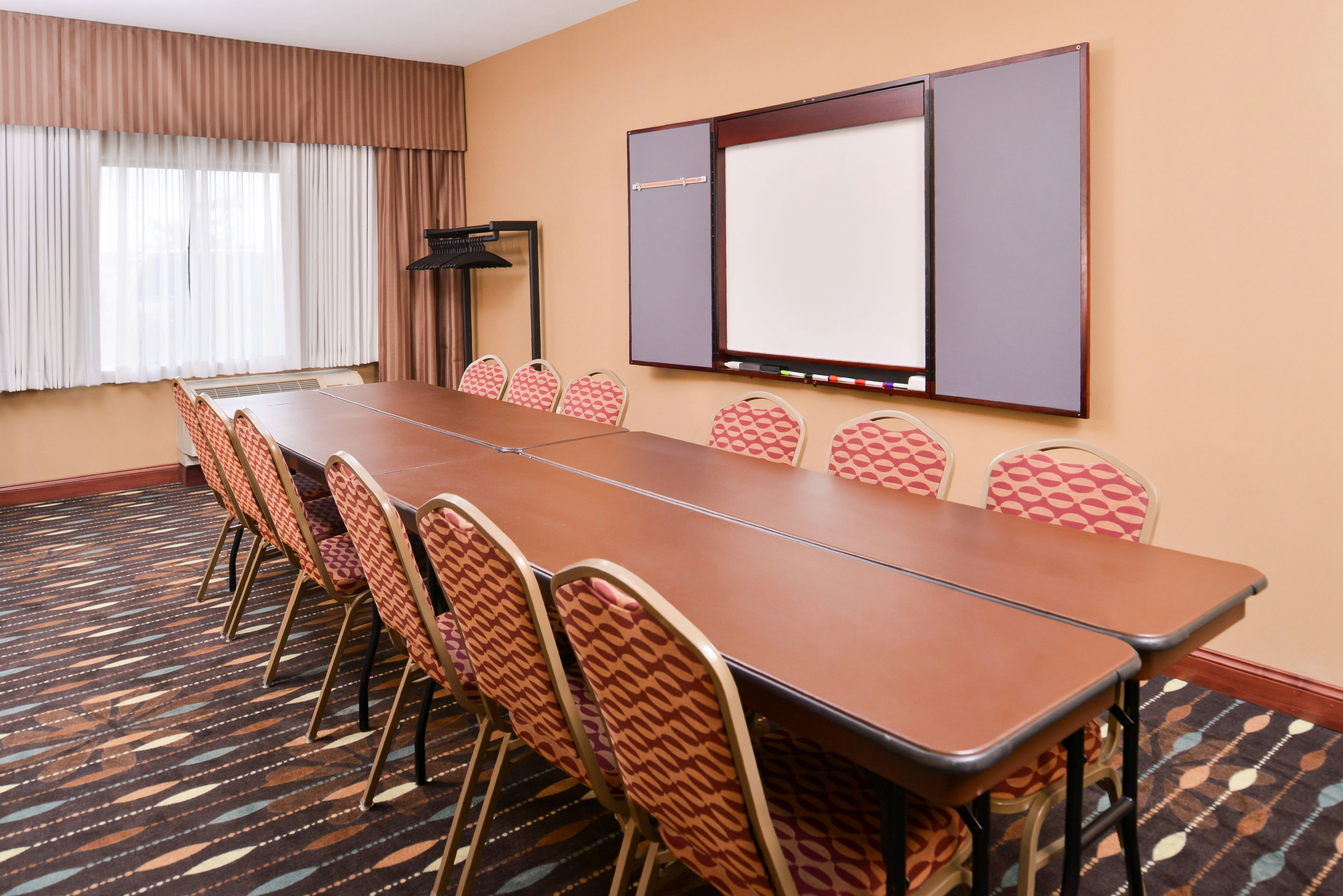 Hampton Inn York 43/48
