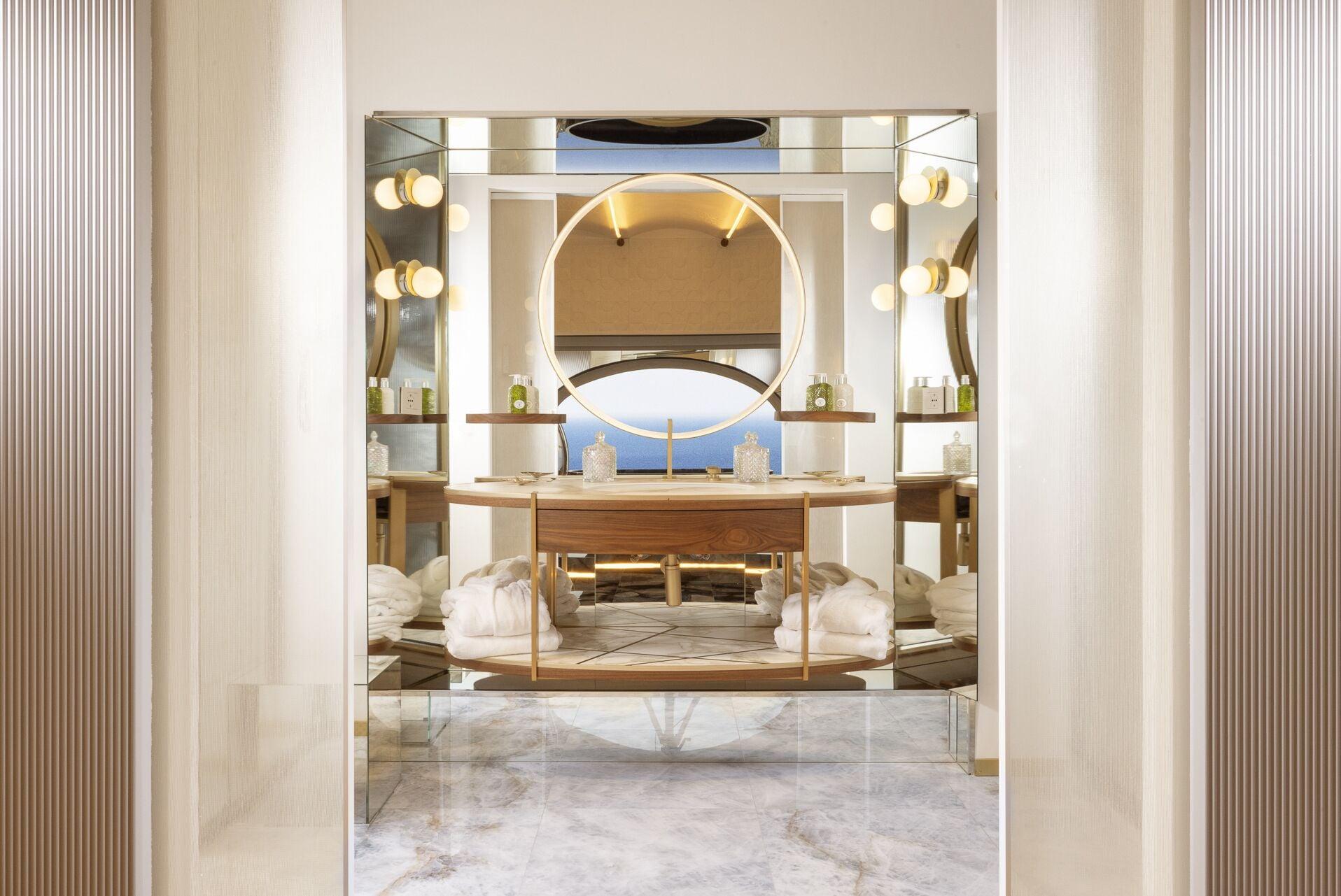 Signature, Art, Suite