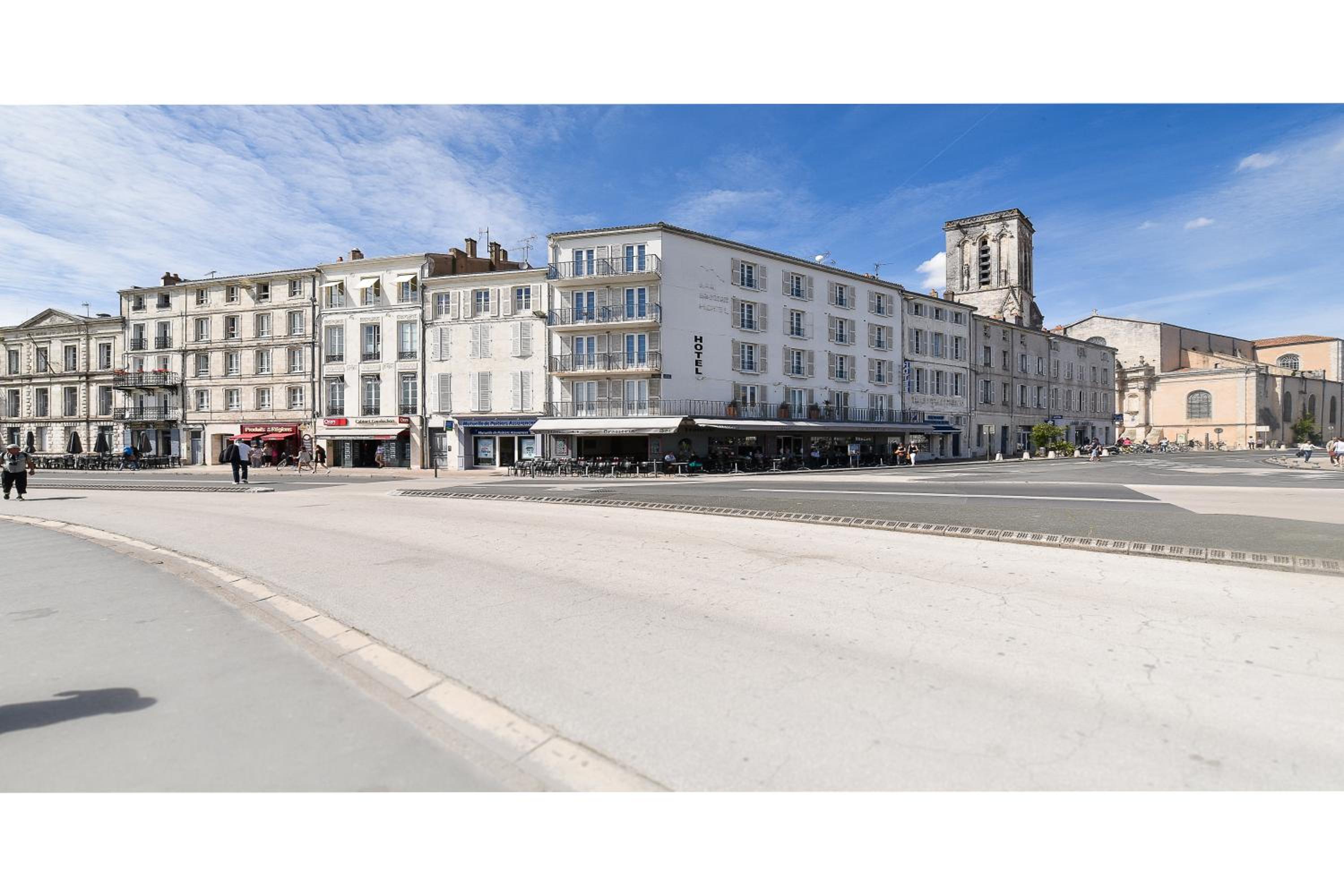 Hôtel Le Rupella 3/50