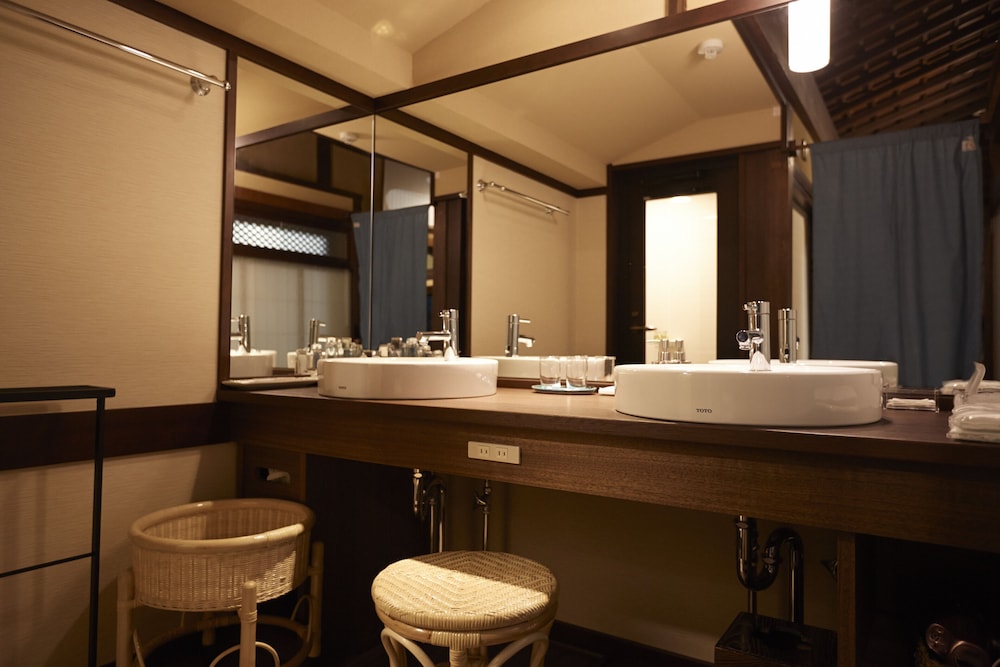 Luxury, Suite, 4 Beds, Outdoor Bath, Main Building