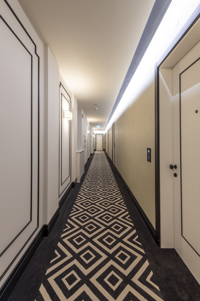 H10 Palazzo Galla photo3