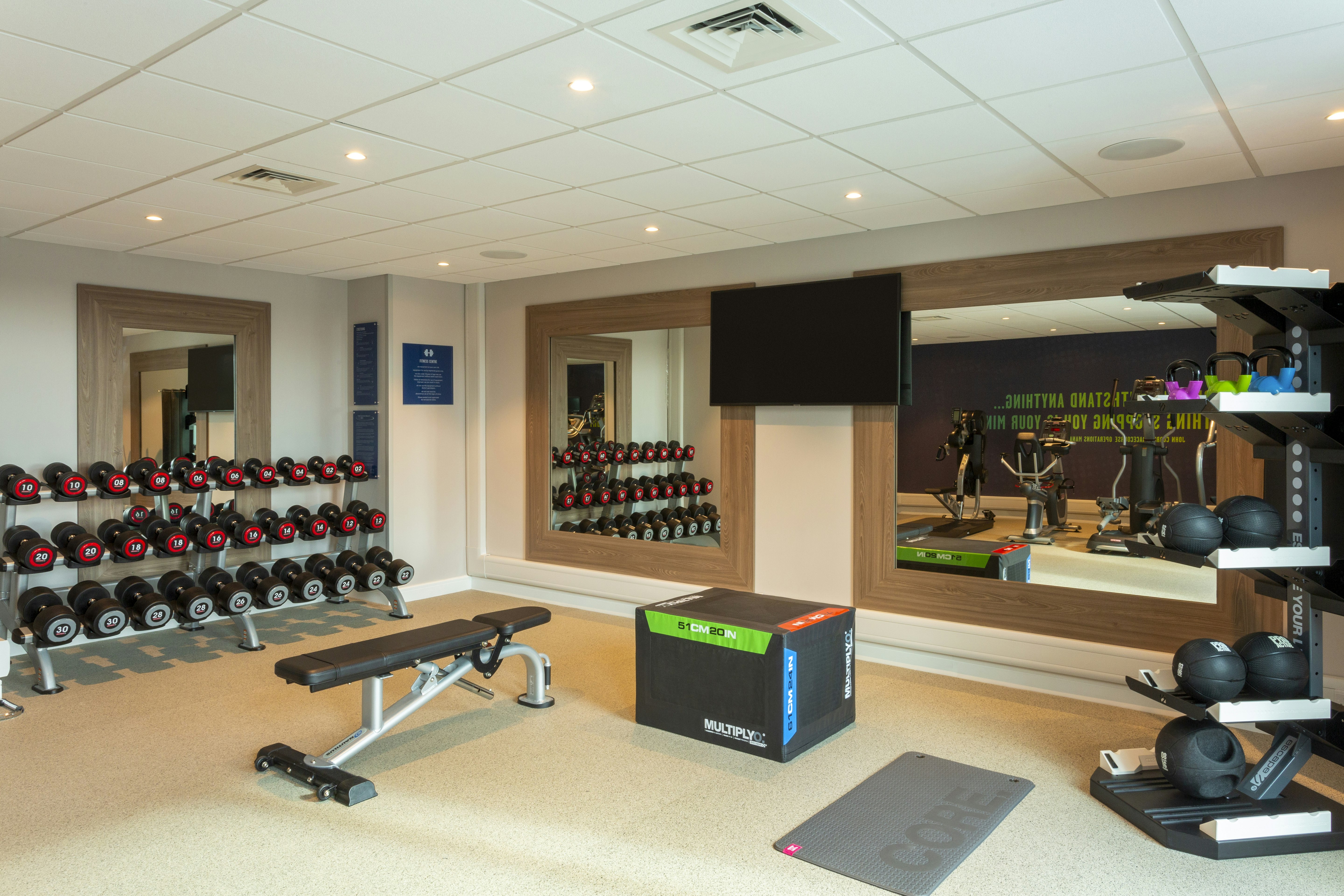 Hampton by Hilton Hamilton Park 30/49