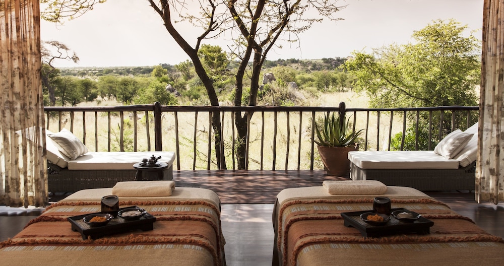 Four Seasons Safari Lodge Serengeti, Tanzania 32/66