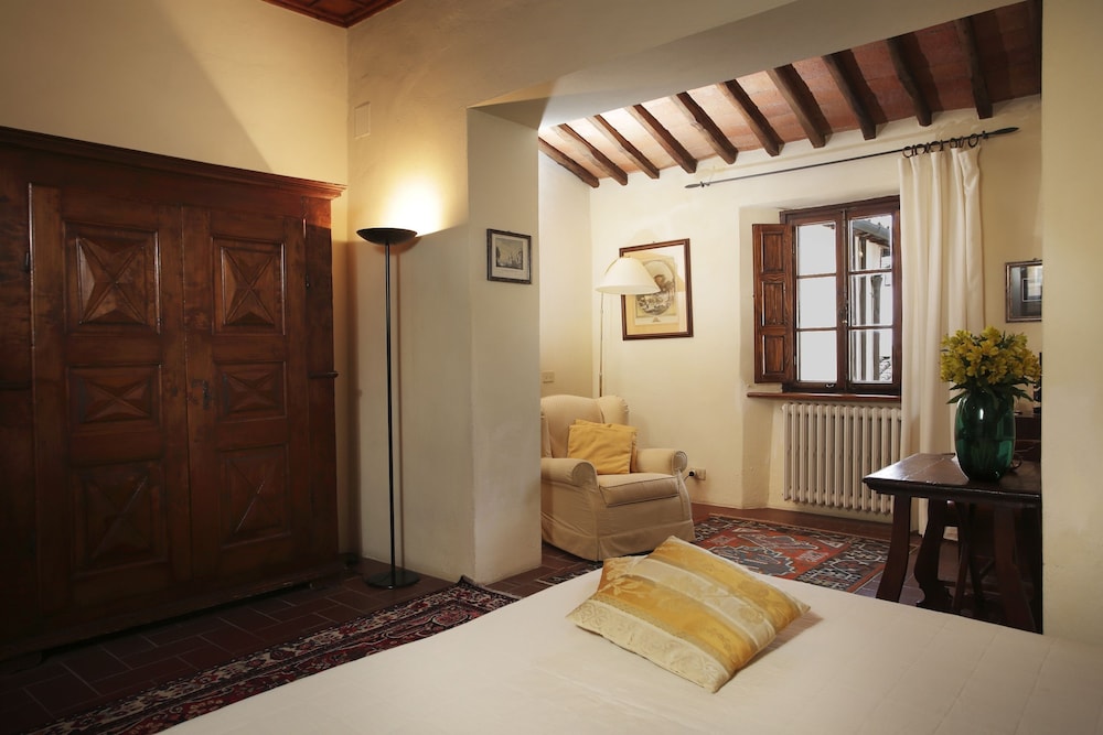 Relais Vignale 57/77