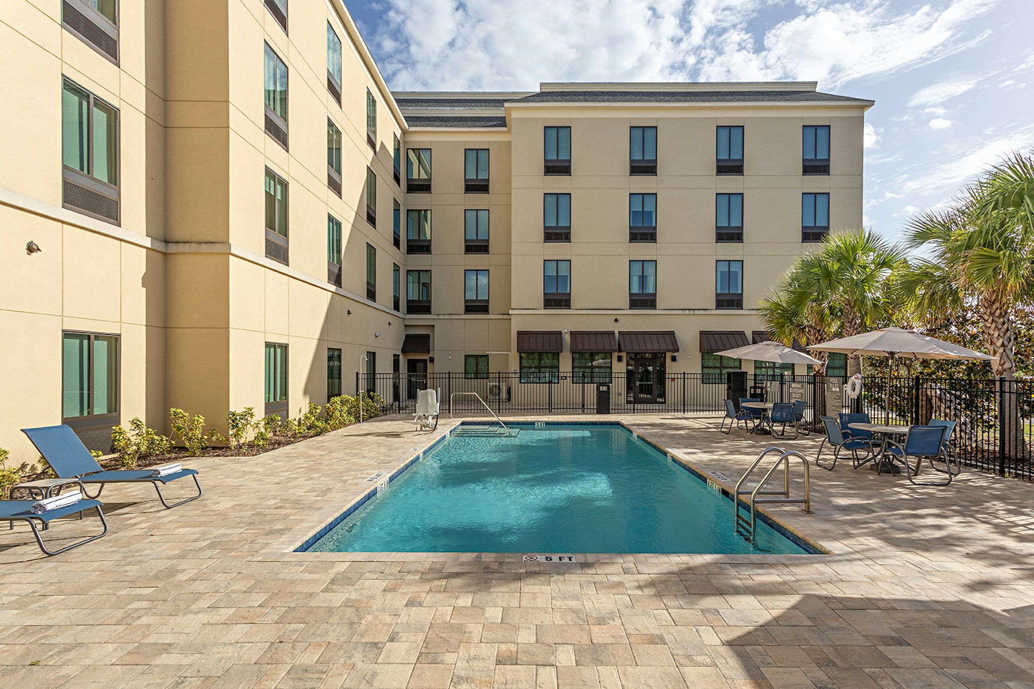 Pestana Orlando Suites Lake Buena Vista 38/41