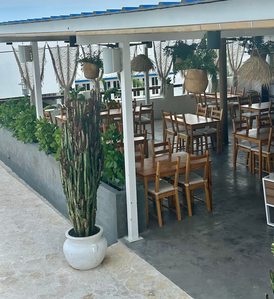 Parguera Plaza Hotel 37/50